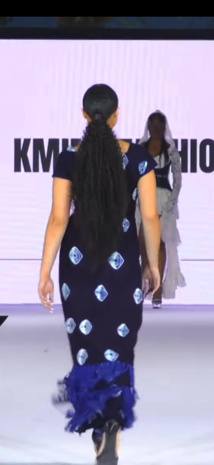 Robe INDIGO